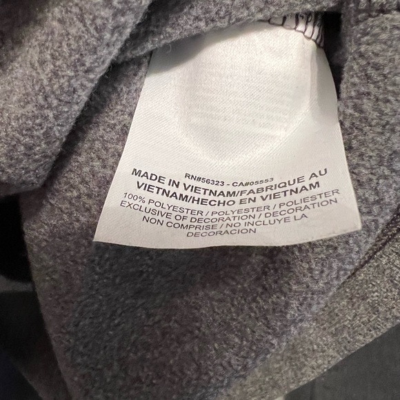 Nike Men's Dark Grey Therma-FIT 1/2-Zip Fleece
Sz. Large - Picture 5 of 6